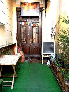 Bulgarie-Sofia: pâtisseries à l' A:part:mental et un diner chez Divalka