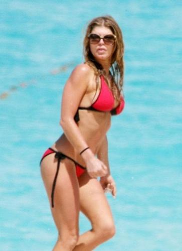 Fergie en bikini aux Bahamas