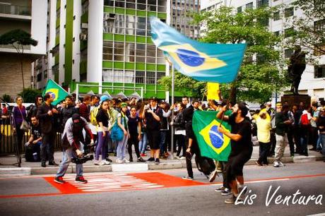 Tout en images sur les violentes manifestations à São Paulo Image