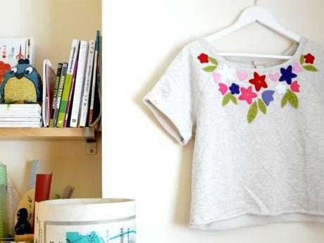 t shirt fleur feutrine DIY : le t shirt printannier