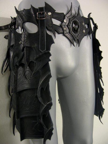 drowbelt 3  leg armor 2 by Sharpener Costume de Drow pour un GN plus vrai que nature 