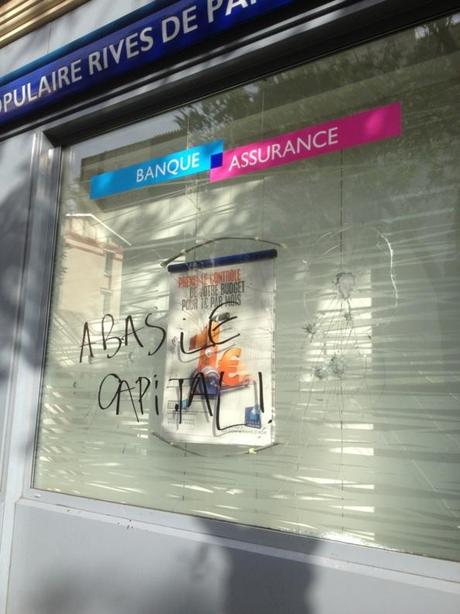 Le 10ème arrondissement terrain de jeu pour l'infantilisme gauchiste : Valls regarde ailleurs ! 