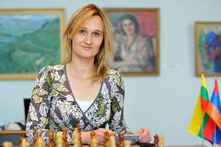  Echecs à Dilijan : Viktorija Cmilyte (2511)