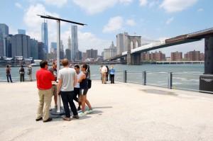 Des stations à énergie solaire pour dépanner les new-yorkais à court de batterie