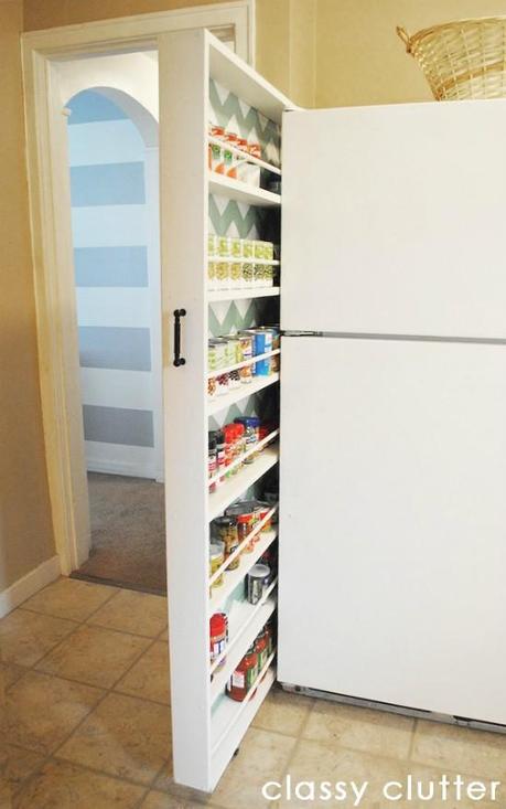tiny-kitchen-pantry