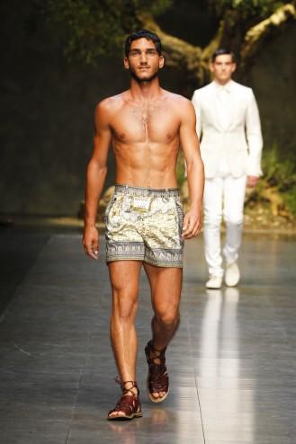 dolce-and-gabbana-ss-2014-men-fashion-show-runway-3