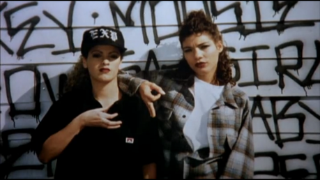 Gang de femmes: peur sur la ville