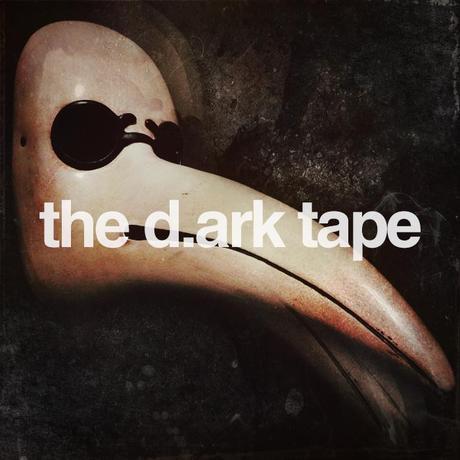 The d​.​ark tape de Derek christoff et the arkeologists