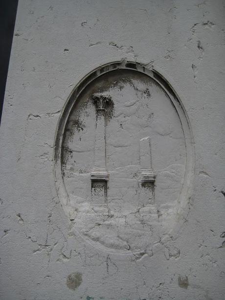 La pharmacie de la colonne et demie