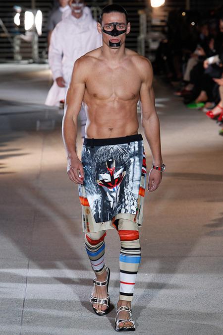 La défilé Givenchy homme pour l'été 2014...