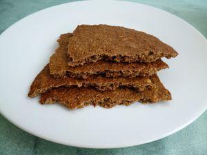 cookie géant hyperprotéiné multicéréales au café, au son d'avoine et aux graines de lin (sans sucre ni beurre ni oeufs) P1040621