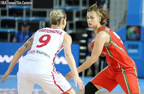 Aliaksandra-TARASAVA--Bielorussie--vs.-Rep.-Tcheque_fiba.jpg