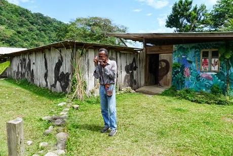 L'histoire des Maroons gravée dans le bois