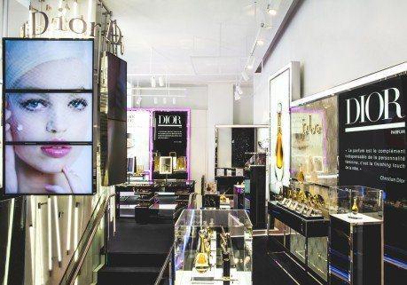 Dior-ouvre-une-boutique-ephemere-consacree-a-la-beaute_yahooExportPaysage