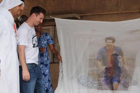 Messi en mission humanitaire au Sénégal!