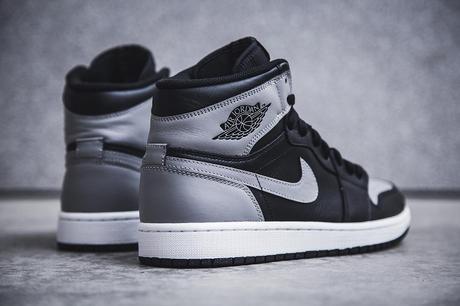 air-jordan-1-retro-high-shadow-03