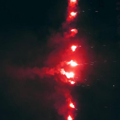 veste-de-femme-homme-vetement-une-maille-blousons-pantalons