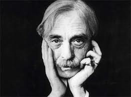 Tour: ne baisse pas la tête, tu verras Paul Valéry