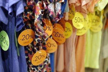 Quel sera le bilan des soldes qui commencent à -50% ?