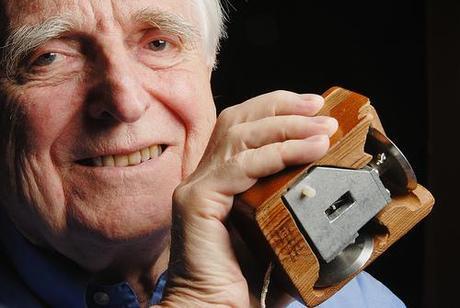 L'inventeur de la souris, Douglas Engelbart, est mort