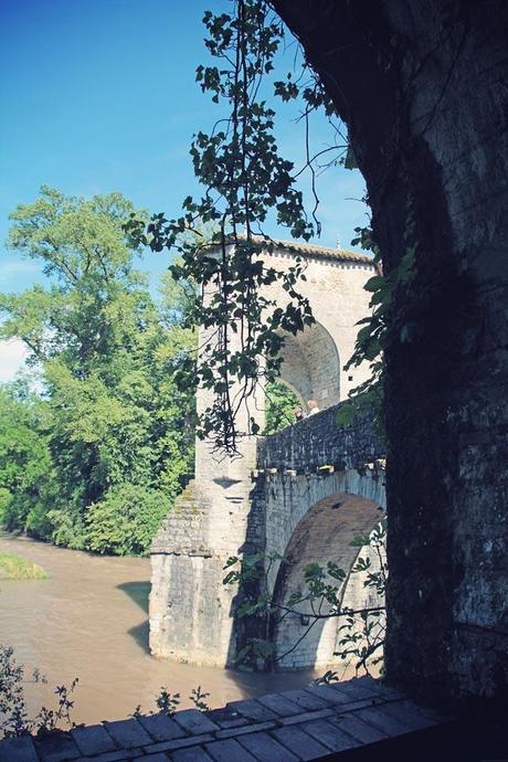 SAUVETERRE-DE-BEARN, CHARMING VILLAGE SAUVETERRE-DE-BEARN, CHARMING VILLAGE