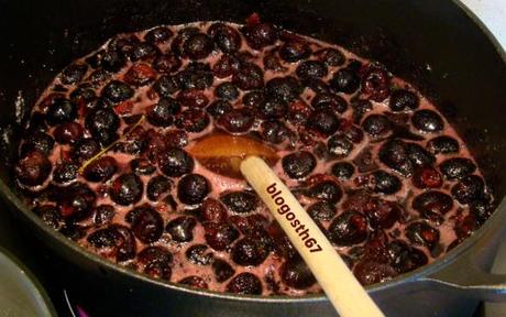 Confiture_de_cerises_1