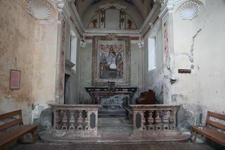 L'église abandonnée du village de Bordo
