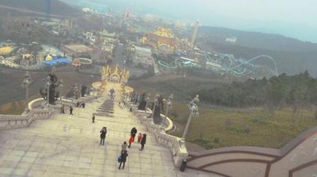 wow-theme-park-China-2013-04