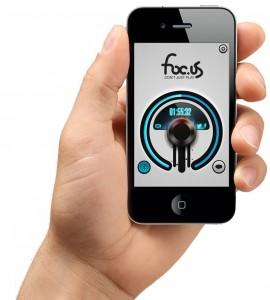 Vous contrôlez l'instrument de torture avec un iPhone. Moderne, non ?