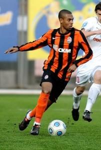 Fernandinho est heureux à Manchester City.