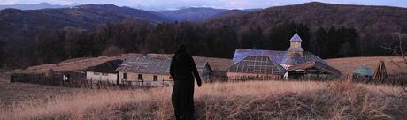 Au-delà des collines – Dupa dealuri