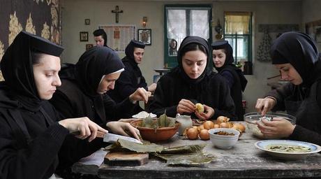 Au-delà des collines – Dupa dealuri