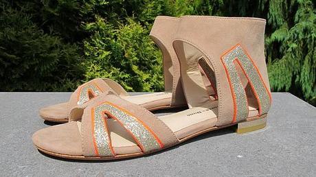 Let’s Talk About Shoes #01 shoes-15