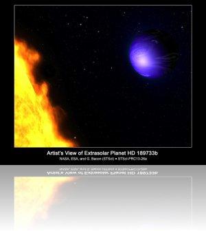 Vue d'artiste de l'exoplanète HD 189733b, bleue, orbitant autour de son étoile jaune/orange HD 189733 Crédit image : NASA, ESA, and G. Bacon (STScI)