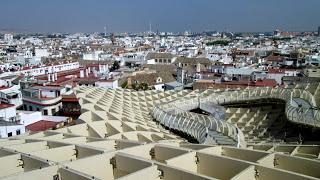 Intrusion (ratée) du modernismo à Séville
