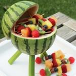 DIY: La pastèque mini grill pour vos brochettes de fruits!