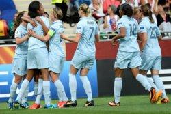 Féminines : la France bat l'Espagne et file en quarts