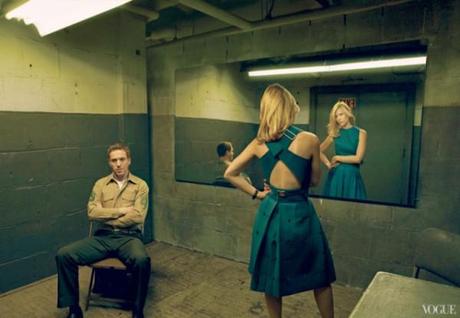 Claire Danes en Trench Burberry Prorsum en couv' du Vogue US du mois d'Août...