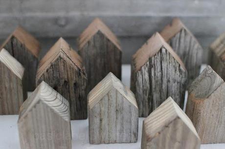 Toutes petites maisons en bois