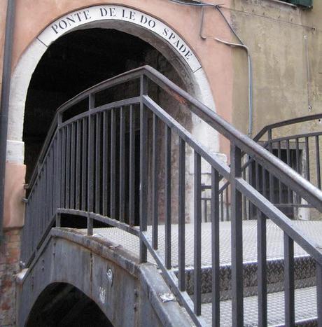 Ponte de le do spade