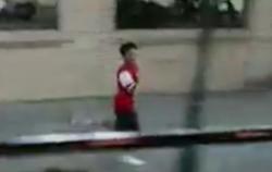 Vidéo : la course folle d'un fan d'Arsenal