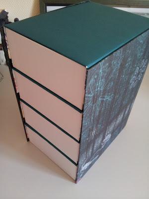 [DIY] Quoi faire de ses box vides ?? Une commode bien sûr !!