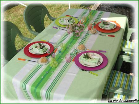 table déjeuner sur l'herbe 10