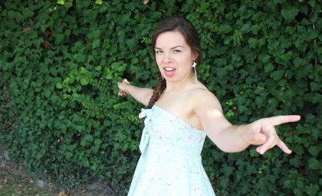 Des fleurs, des papillons, des volants… la robe parfaite ! Robe bustier fleurie burda 122 - mai 2013 - les lubies de louise (7 sur 13)