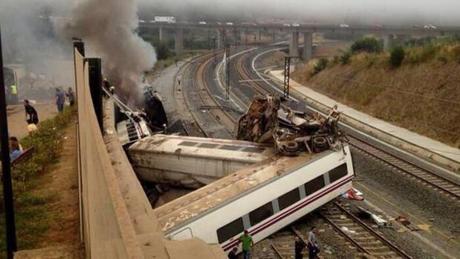 Déraillement d'un train en Espagne : au moins 35 mort