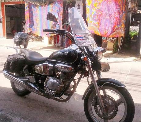 Honda Phantom 200, ramenée de Chiang Mai à Samui (1600 km)