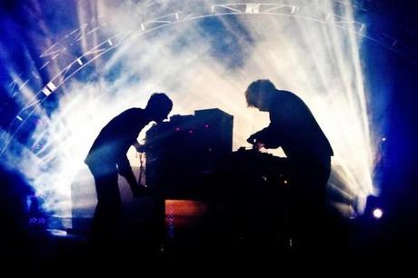 Simian-Mobile-Disco-Live