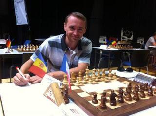 Le maître moldave Serghei Vedmediuc © Chess & Strategy