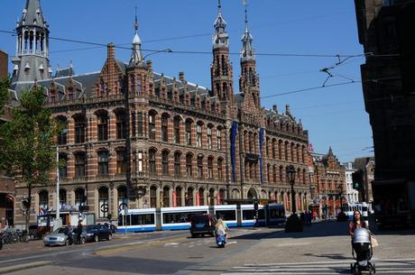 Magna Plaza Amsterdam