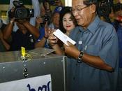 Cambodge, réélu malgré forte poussée l’opposition